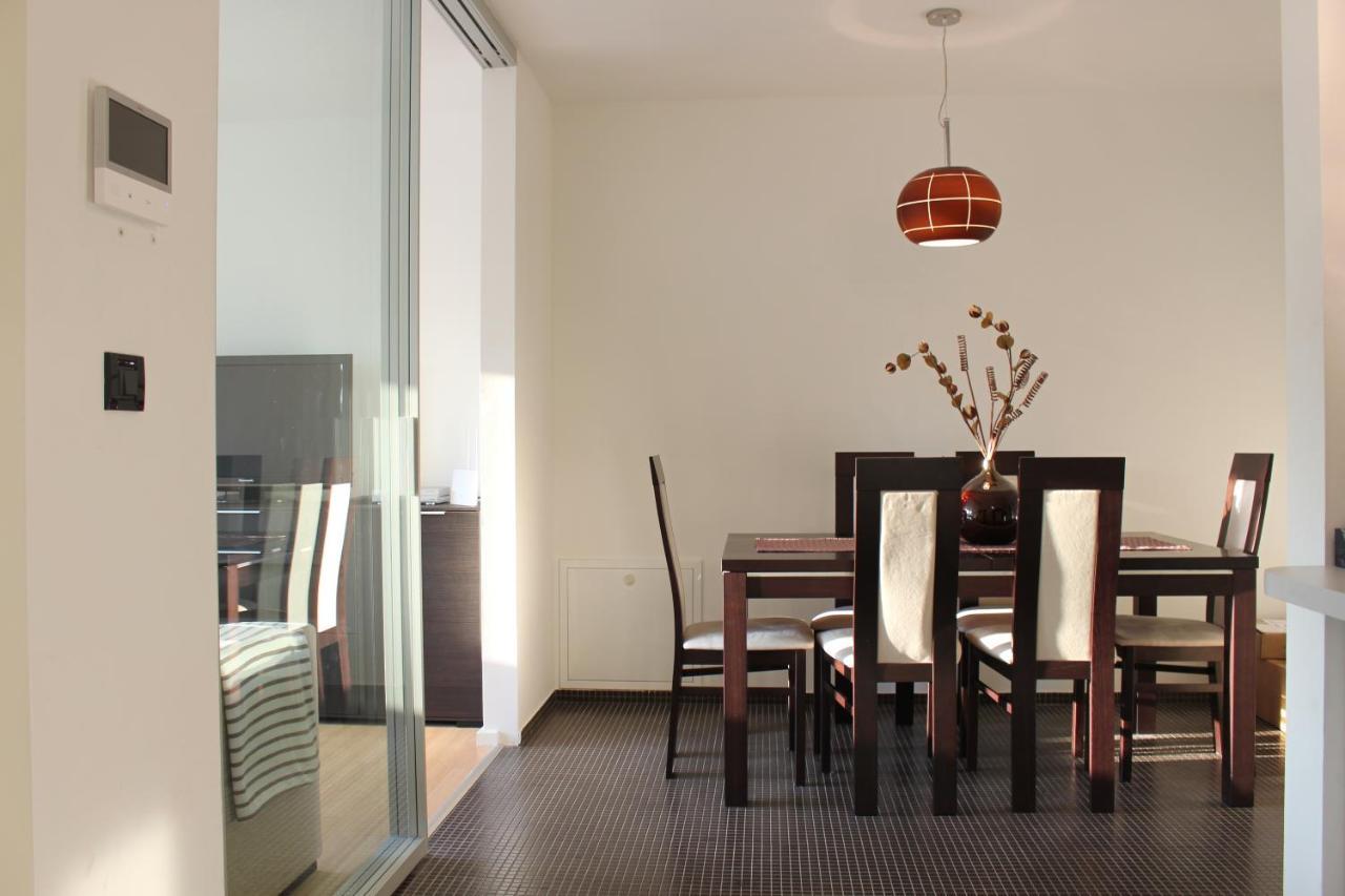 Modern Apartment In The Centre Rijeka Extérieur photo
